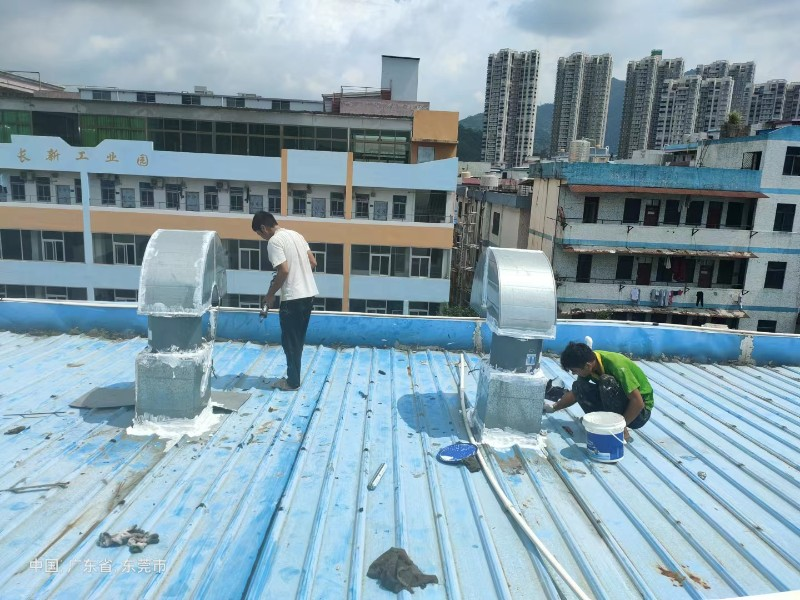 遂平钢结构屋面涂料维修方法